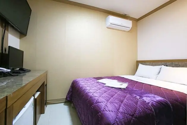 Oda (Mini Room (Walkie Special - No Parkin)