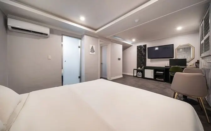 Oda (Suite (20190723 GRAND OPEN))