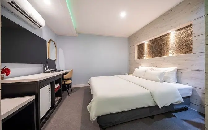 Oda (Suite (20190723 GRAND OPEN))