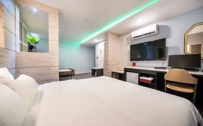 Oda (Suite (20190723 GRAND OPEN))