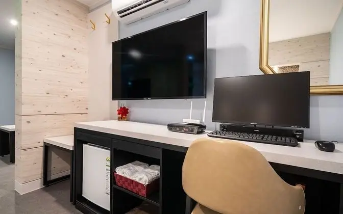 Oda (Suite (20190723 GRAND OPEN))