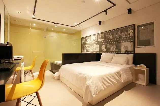 Oda (VIP (Netflix viewing available))