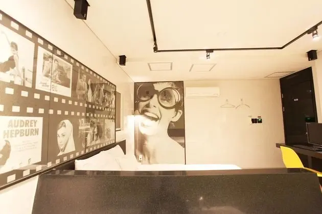 Oda (VIP (Netflix viewing available))