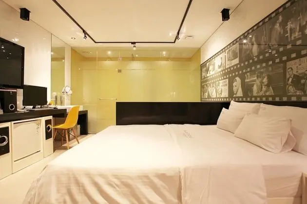 Oda (VIP (Netflix viewing available))