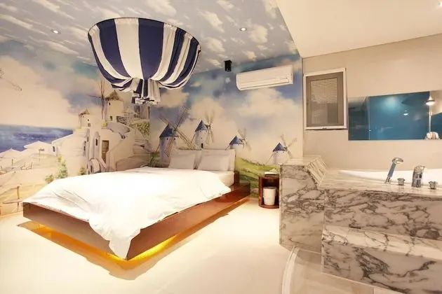 Oda (VIP (Netflix viewing available))