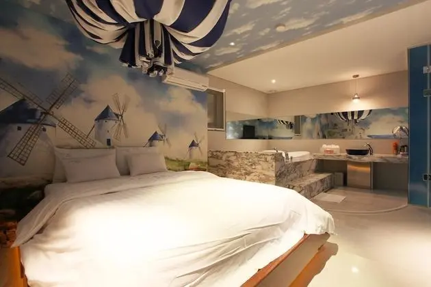 Oda (VIP (Netflix viewing available))