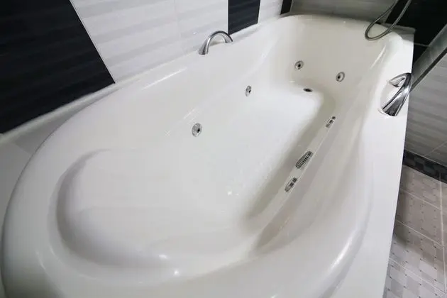 Oda (Standard (Netflix available))