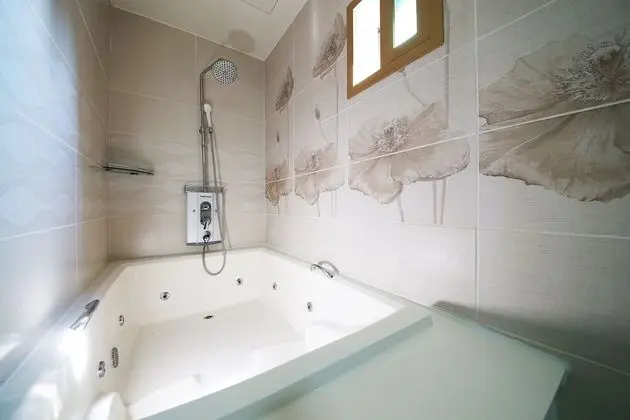 Oda (VIP (Netflix available random allocat)