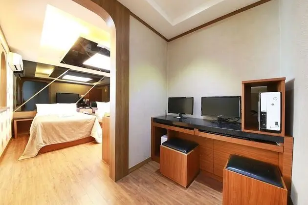 Oda (VIP (Netflix available random allocat)