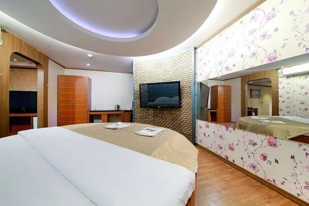 Oda (VIP (Netflix available random allocat)