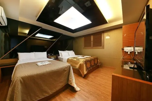 Oda (VIP (Netflix available random allocat)