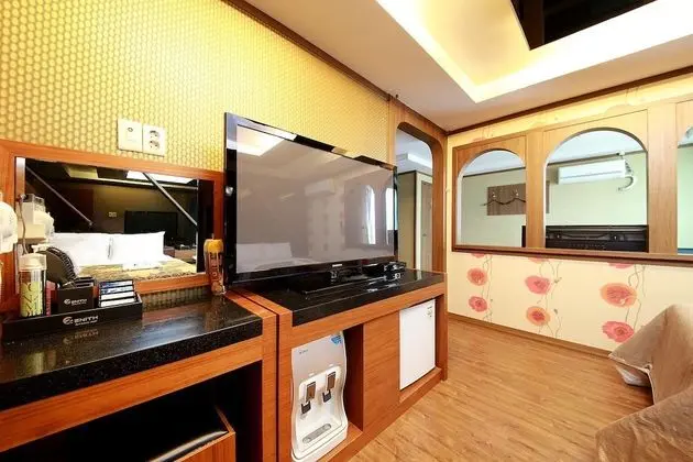 Oda (VIP (Netflix available random allocat)