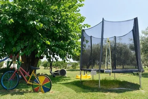 Ev (Gurianum - with pool - H(8))