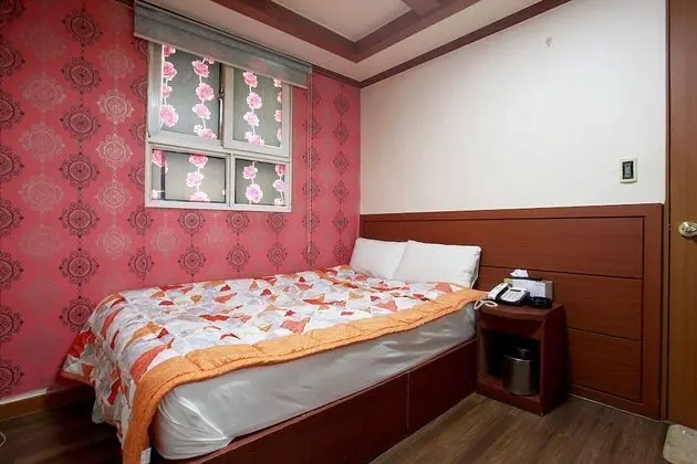 Oda (Special Room)
