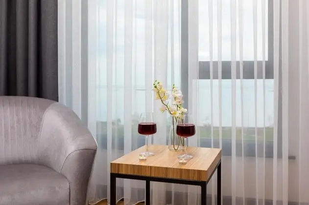 Deluxe Suit 1+1 Oda,deniz Manzaralı,balkonsuz