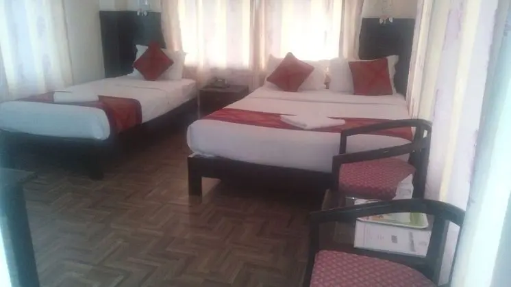 Deluxe Tek Büyük Yataklı Oda, 1 Yatak Odası, Balkon, Dağ Manzaralı