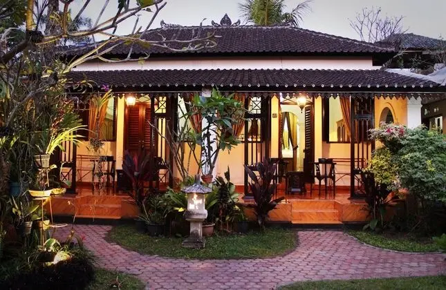 Colonial Style House