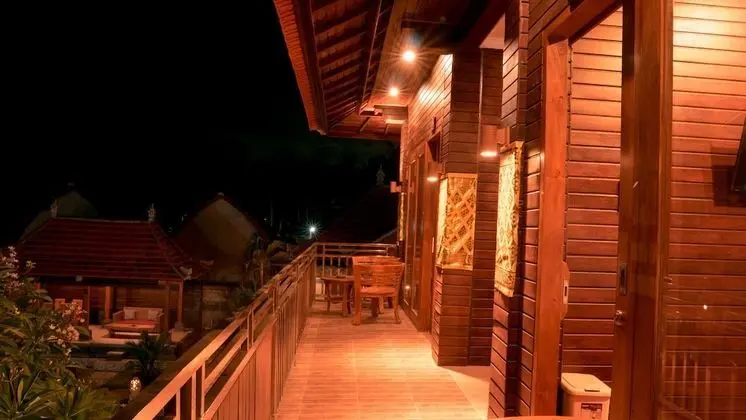 Standard Oda, Balkon