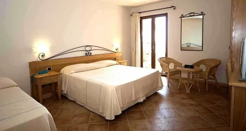 Exclusive Üç Kişilik Oda, 1 Yatak Odası, Sıcak Su Küveti, Dağ Yamacı (Cala Goloritze)