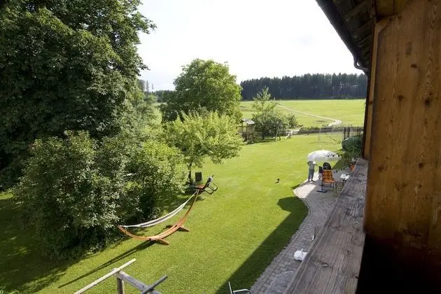 Comfort Apart Daire, 2 Yatak Odası, Teras, Bahçe Manzaralı