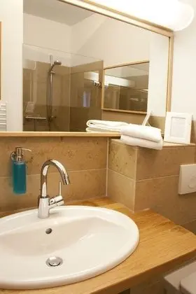 Banyo lavabosu