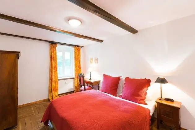 Apart Daire, 2 Yatak Odası, Mutfak, Zemin Kat (Stuckwohnung)