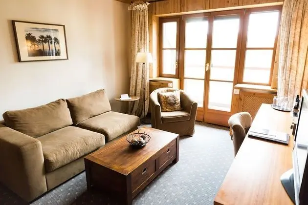 Süit, Göl Manzaralı