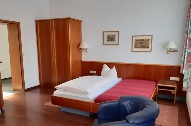 Tek Büyük veya İki Ayrı Yataklı Oda