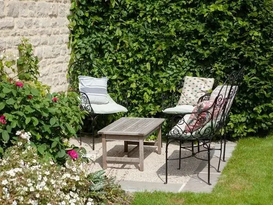 Superior Tek Büyük Yataklı Oda, Banyolu/Duşlu, Avlu Manzaralı (Rabbit Room)