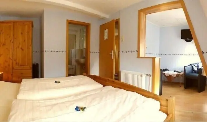 Tek Büyük Yataklı Oda