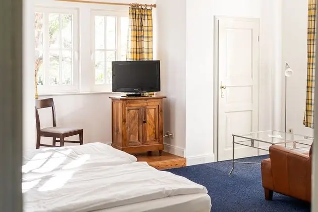 Tek Büyük Yataklı Oda