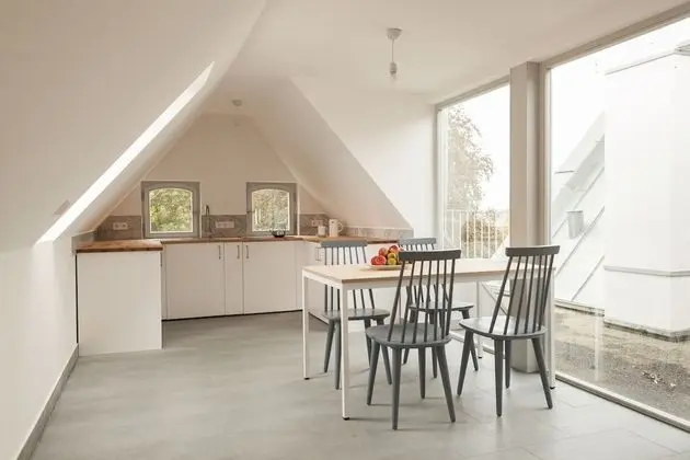 Apart Daire, Teras (DG, rechts)