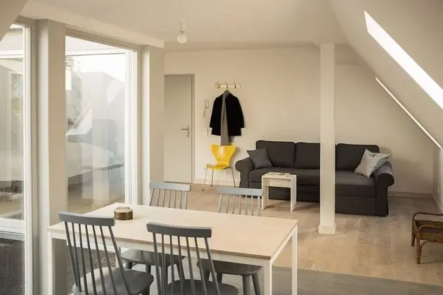 Apart Daire, Teras (DG, rechts)