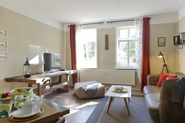 Romantic Apart Daire, Bahçe Manzaralı