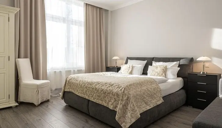 Comfort Tek Büyük Yataklı Oda