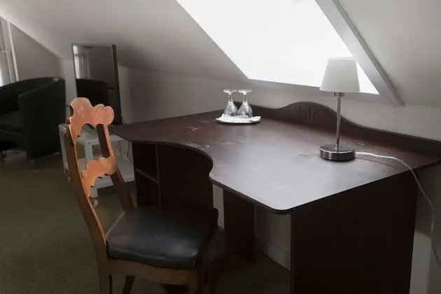 Comfort Tek Büyük Yataklı Oda