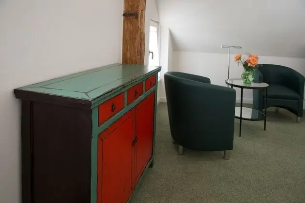 Comfort Tek Büyük Yataklı Oda