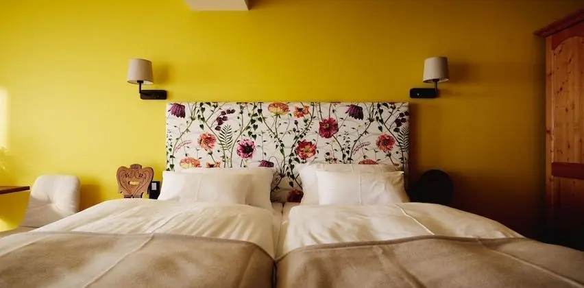 Classic Tek Büyük Yataklı Oda