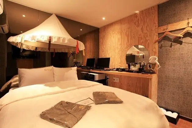 Oda (Standard room)
