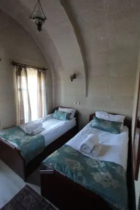 Traditional İki Ayrı Yataklı Oda