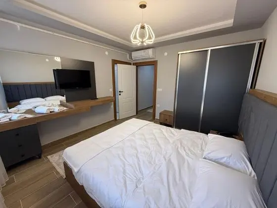 Apartment, Deniz ve Şehir Manzaralı, Balkonlu