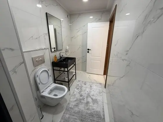 Apartment, Deniz ve Şehir Manzaralı, Balkonlu