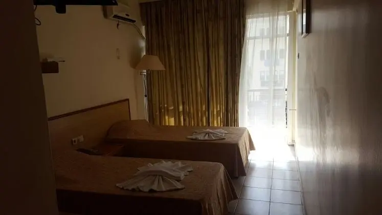 1 Çift ​​kişilik Yatak Land View
