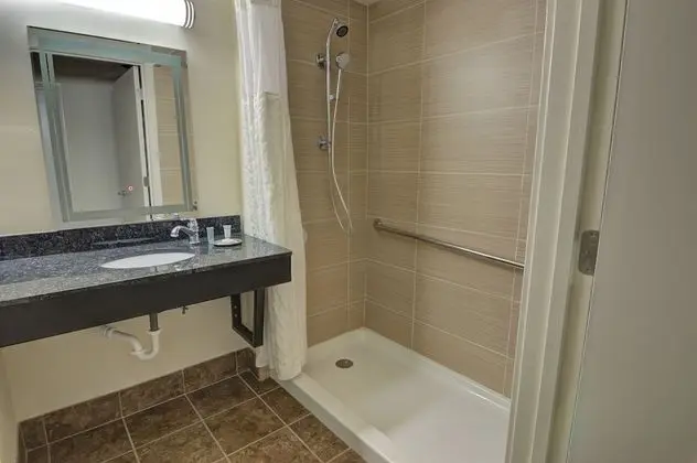 1 Queen Bed ADA with Balcony