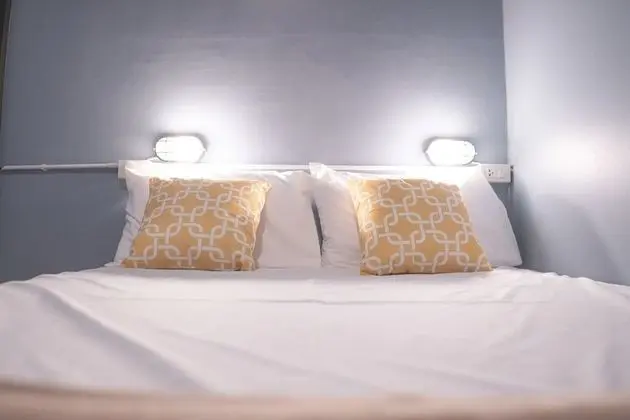 Private Double Room with Shared Bathroom