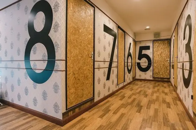 Private Single Room with Shared Bathroom