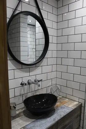Superior Apart Daire, Banyolu/Duşlu