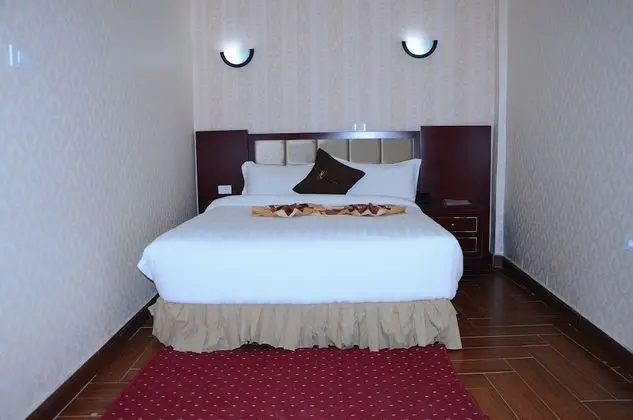 Deluxe Tek Büyük Yataklı Oda, 1 Büyük (Queen) Boy Yatak