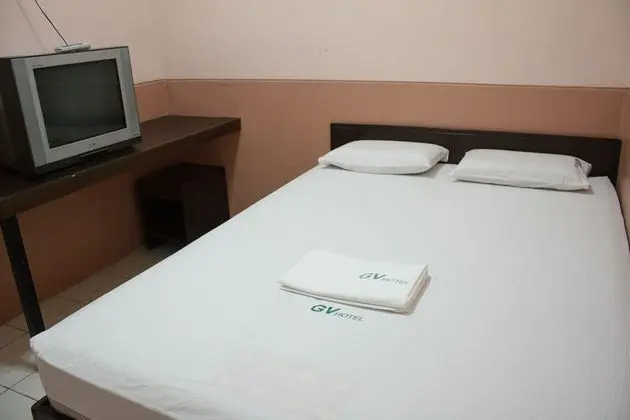 Çift ​​kişilik Standard