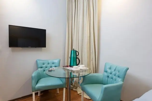 Geniş Aile Odası, Şehir Manzaralı